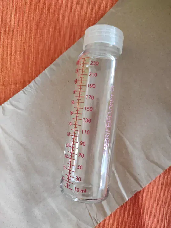 Sterifeed skleněná lahvička na mateřské mléko 240 ml